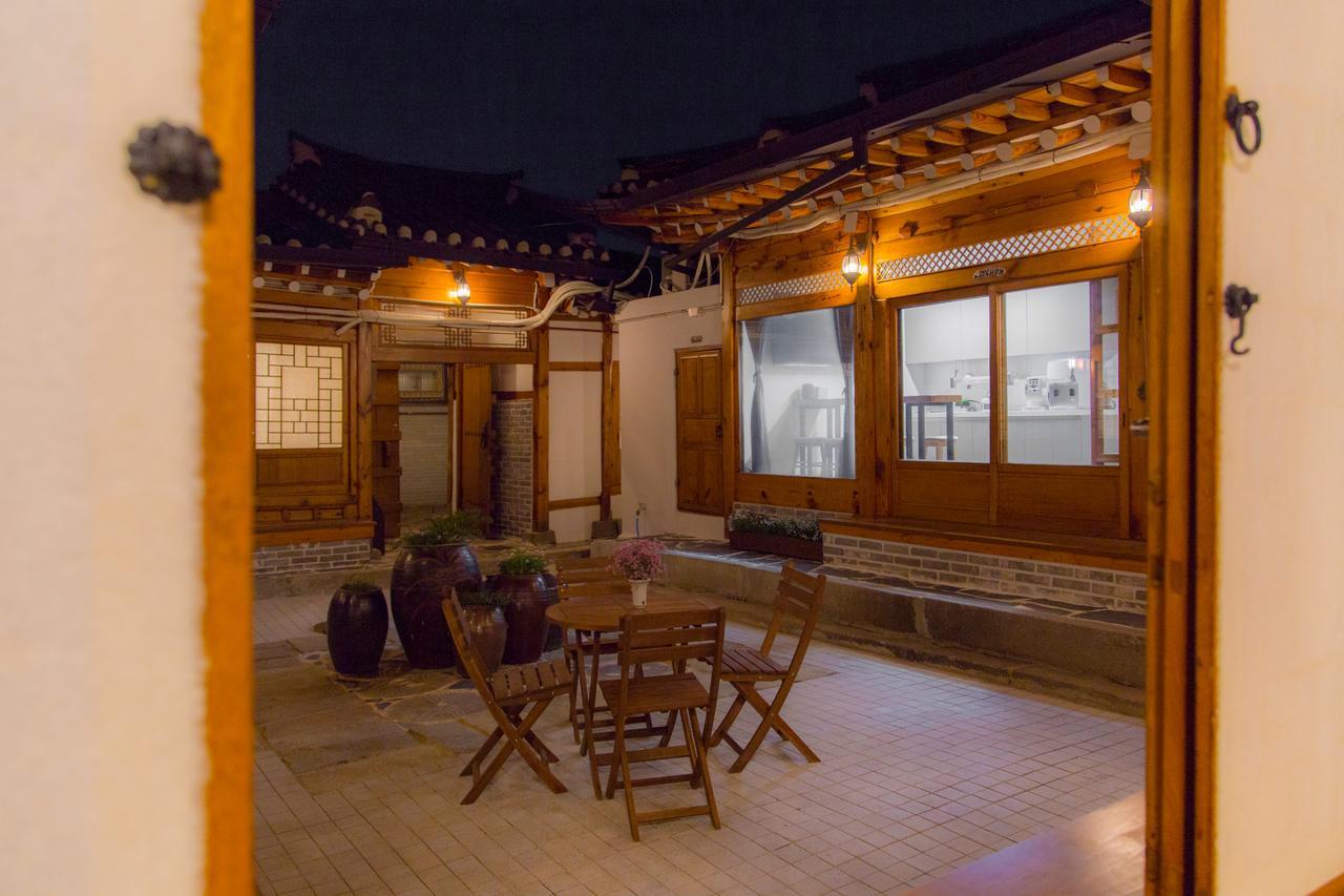 Stay 256 Hanok Guest House Сеул Экстерьер фото