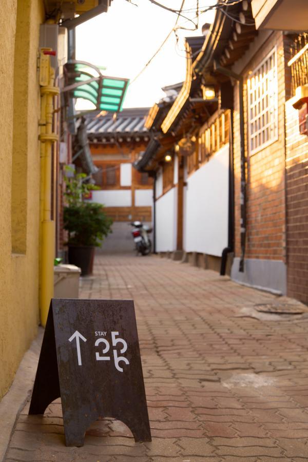 Stay 256 Hanok Guest House Сеул Экстерьер фото
