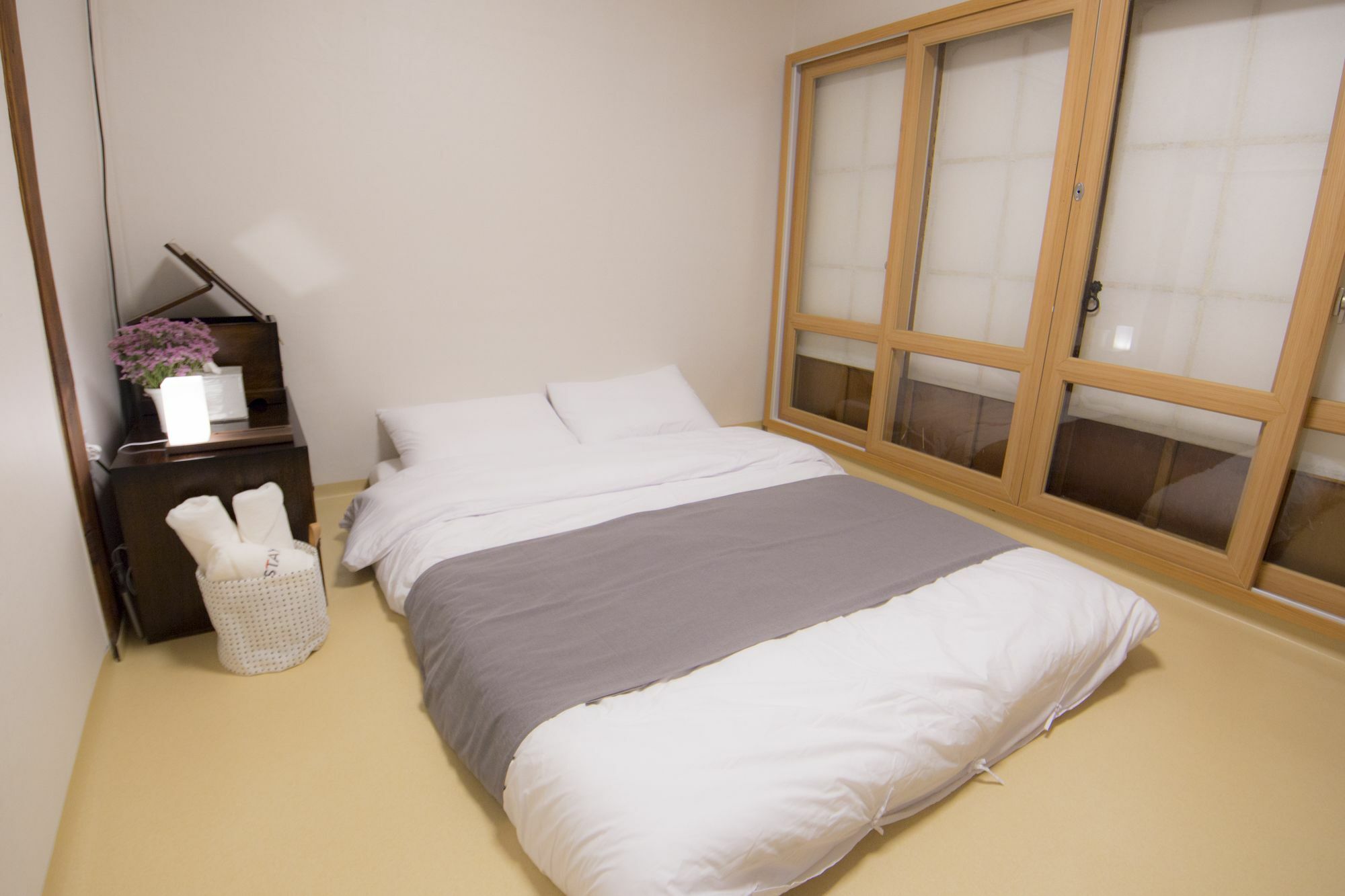 Stay 256 Hanok Guest House Сеул Экстерьер фото