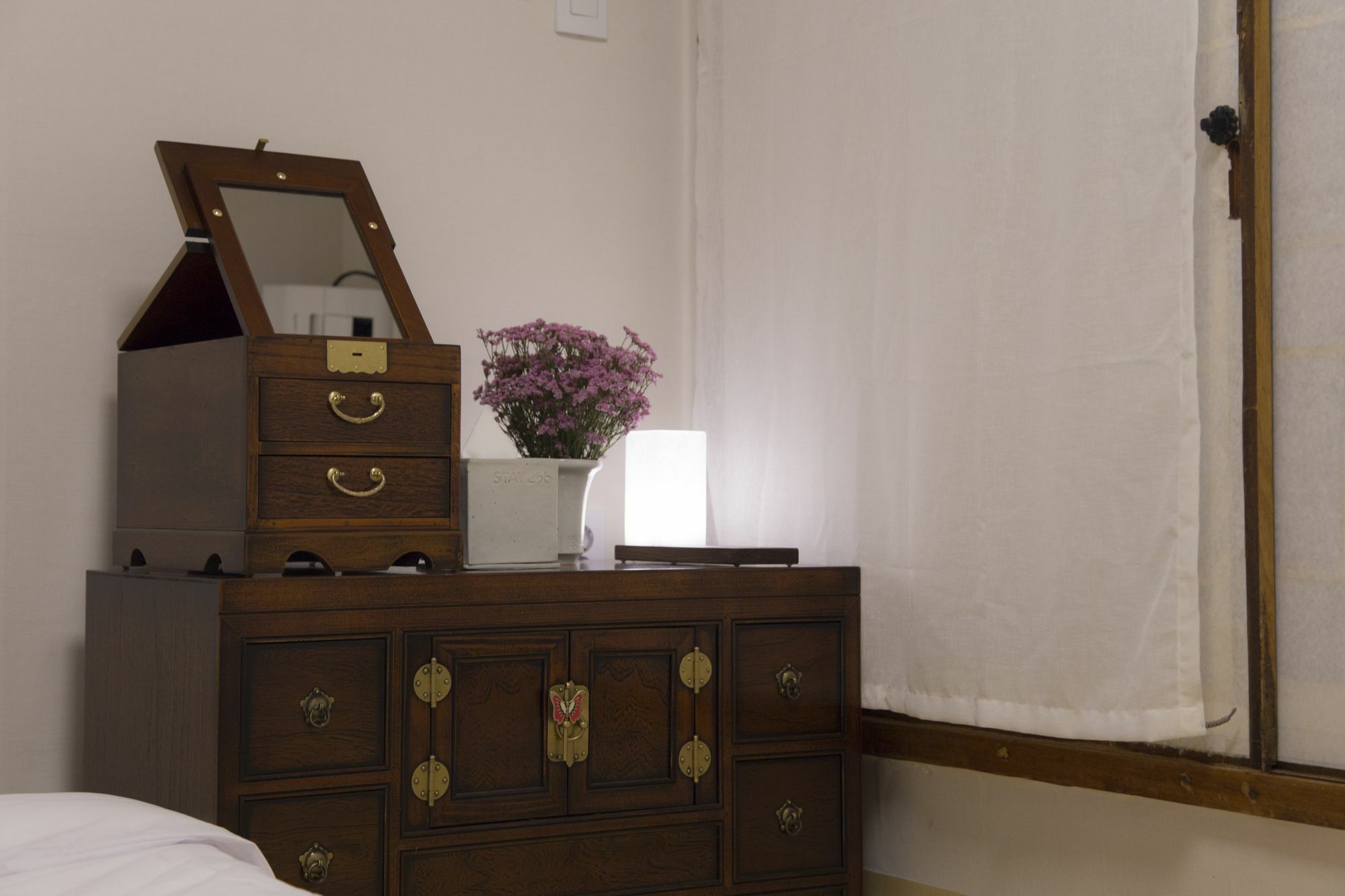 Stay 256 Hanok Guest House Сеул Экстерьер фото