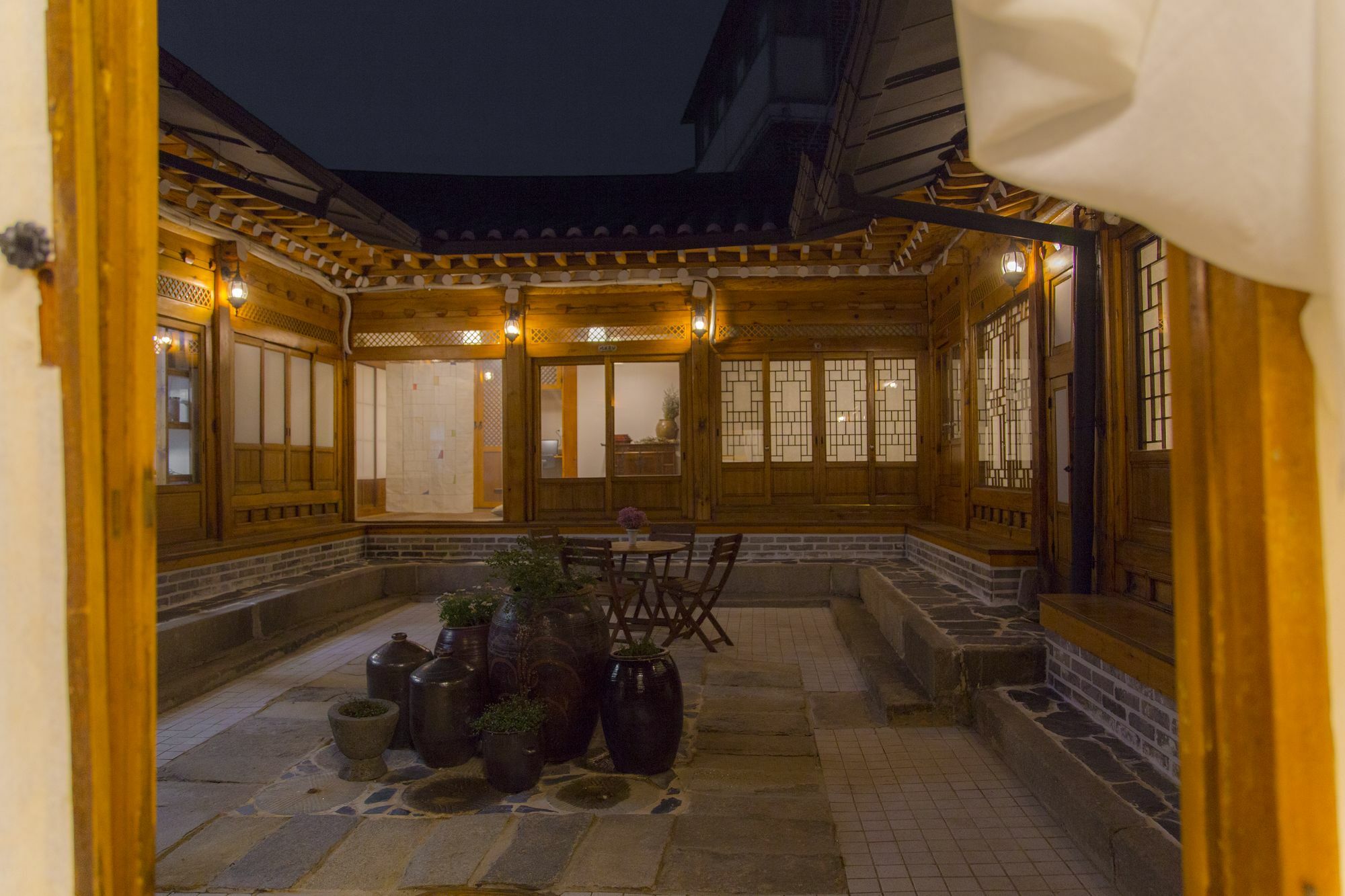 Stay 256 Hanok Guest House Сеул Экстерьер фото